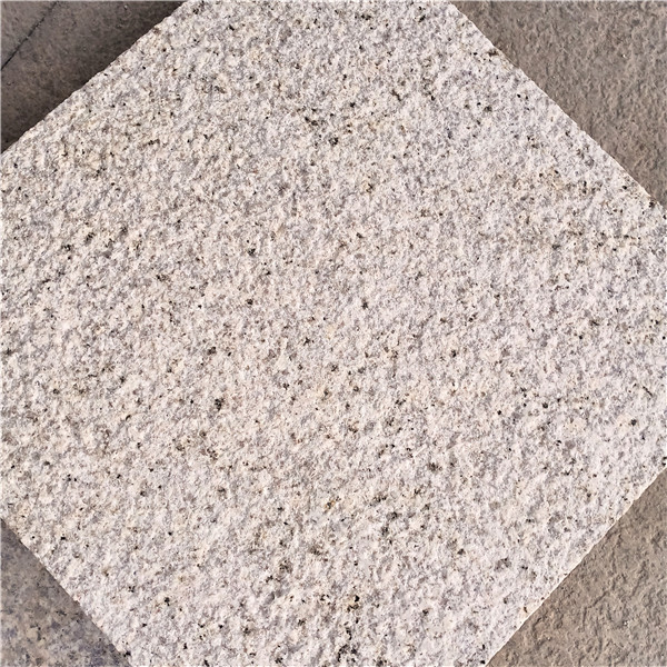 白銹石荔枝面開采